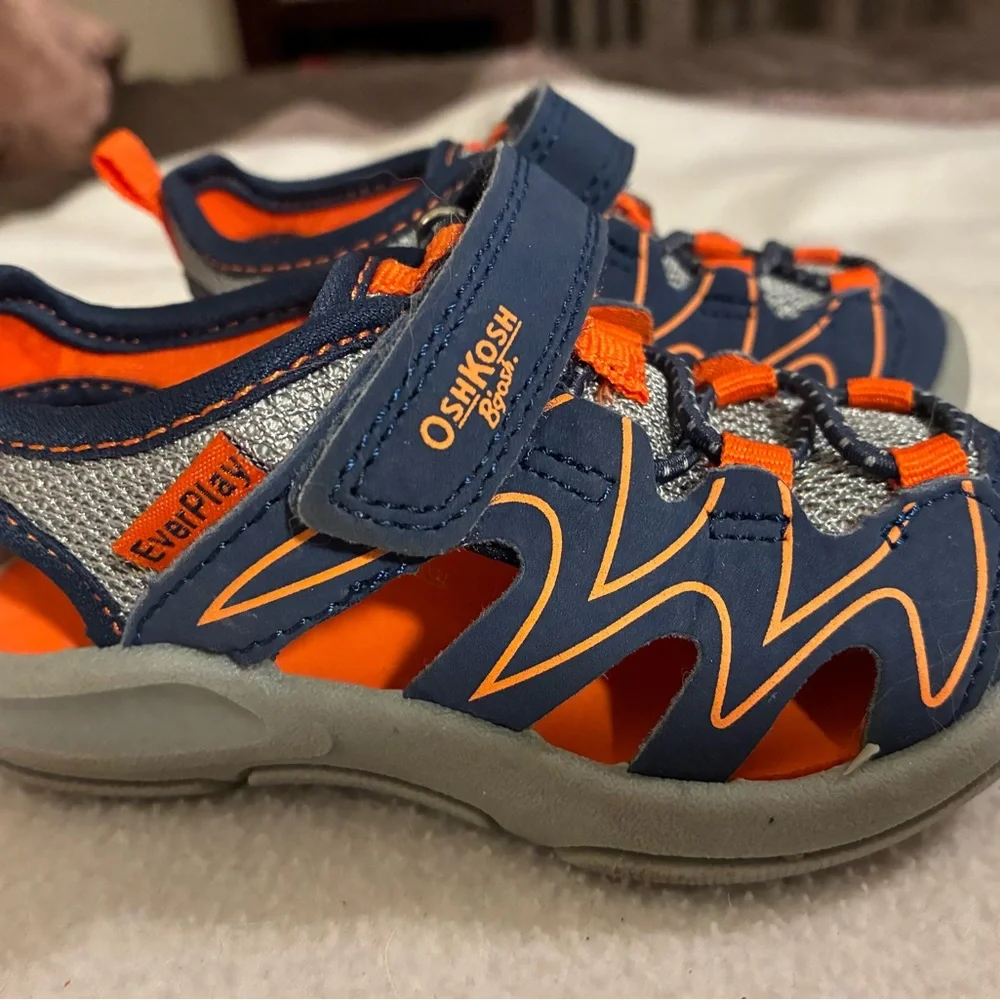 OshKosh B'gosh Kids Boys Adventure Sandals-Everplay Washable-Baby Size 5 EUC